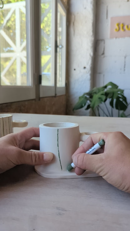 Toothbrush holder crayon ~ green/blue